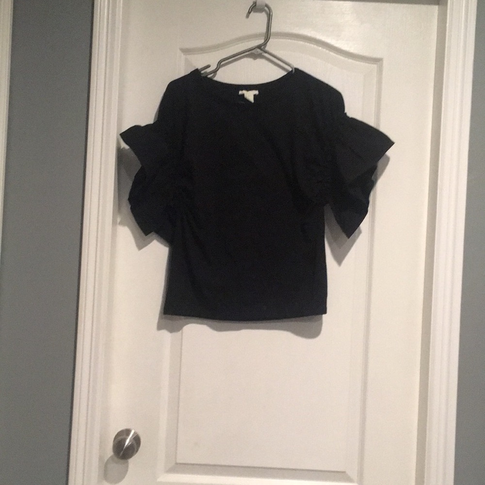 Fancy sleeve shirt